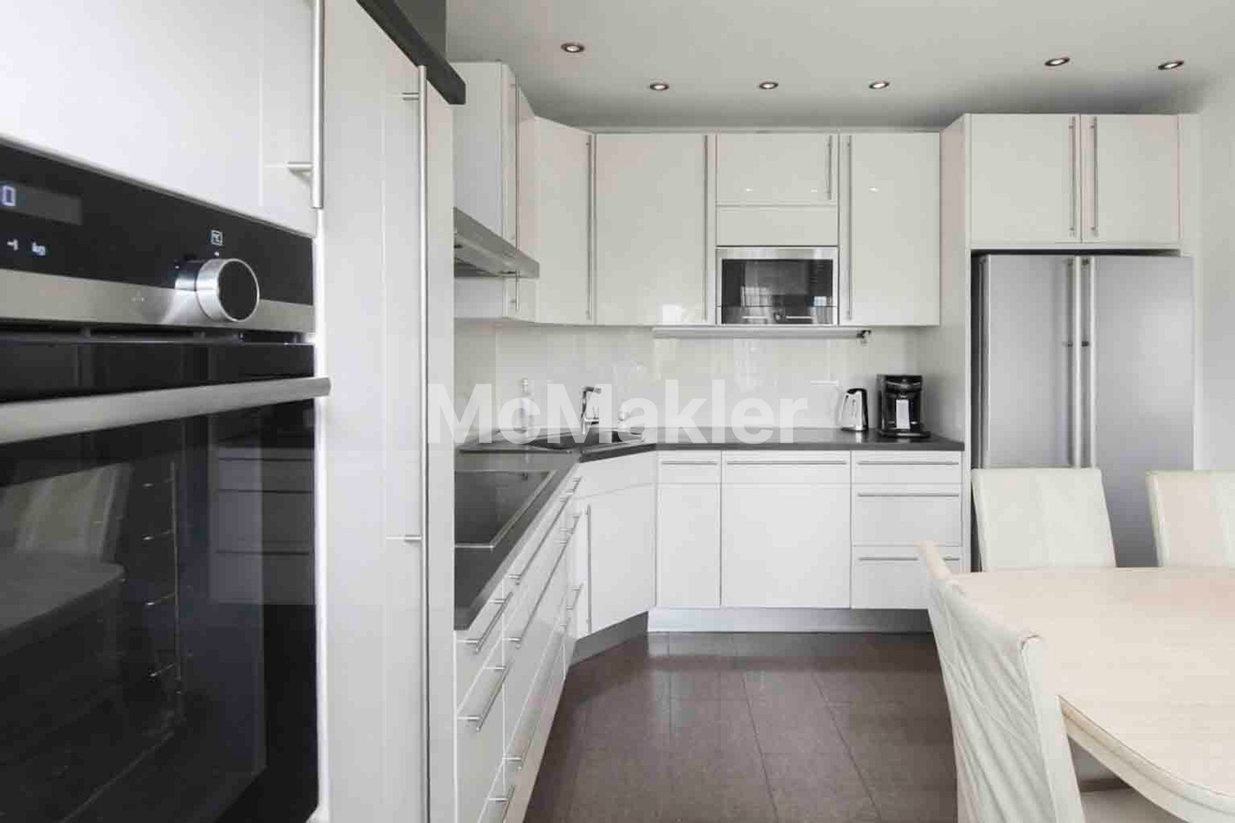 Bezugsfreie 4-Zimmer-Wohnung mit Terrasse in zentraler Lage von Feuerbach