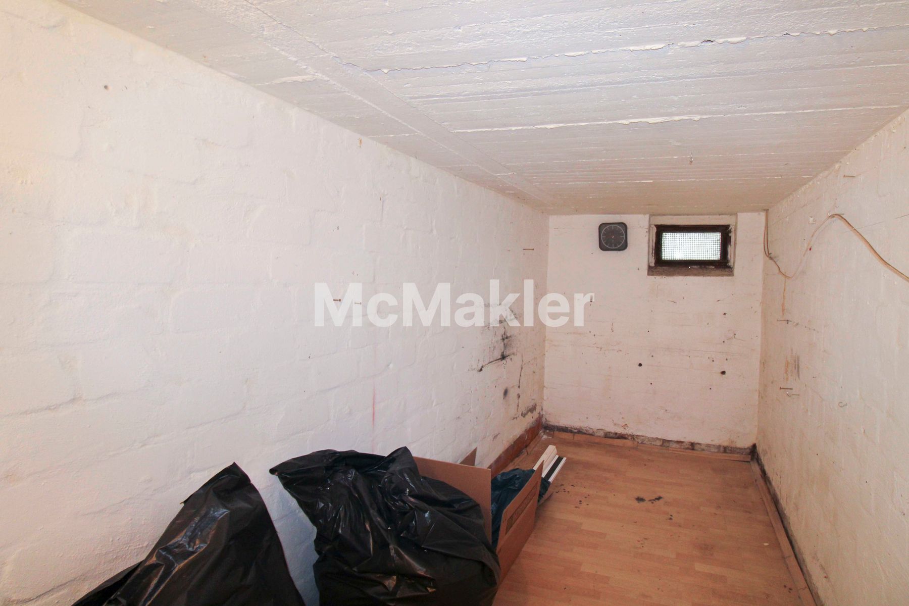 Property view 11