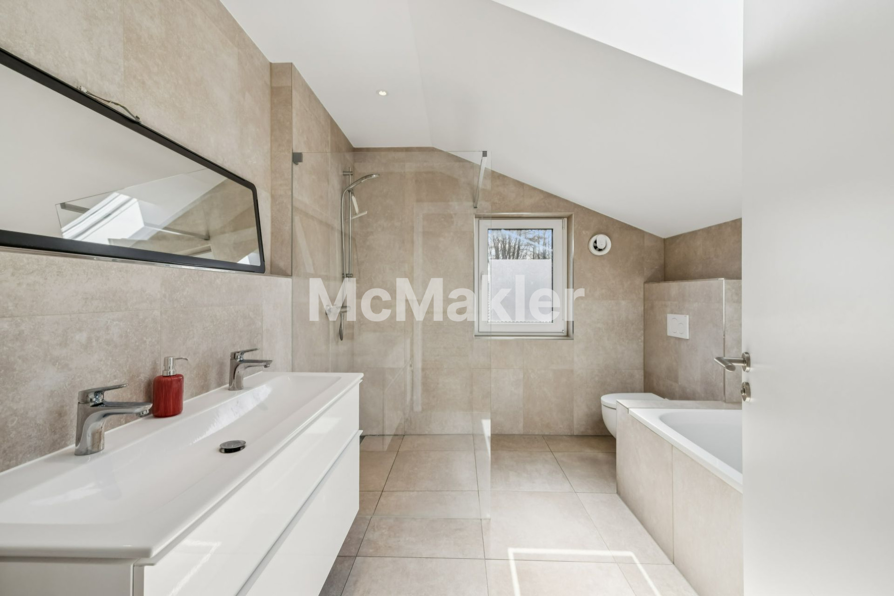 Property view 12