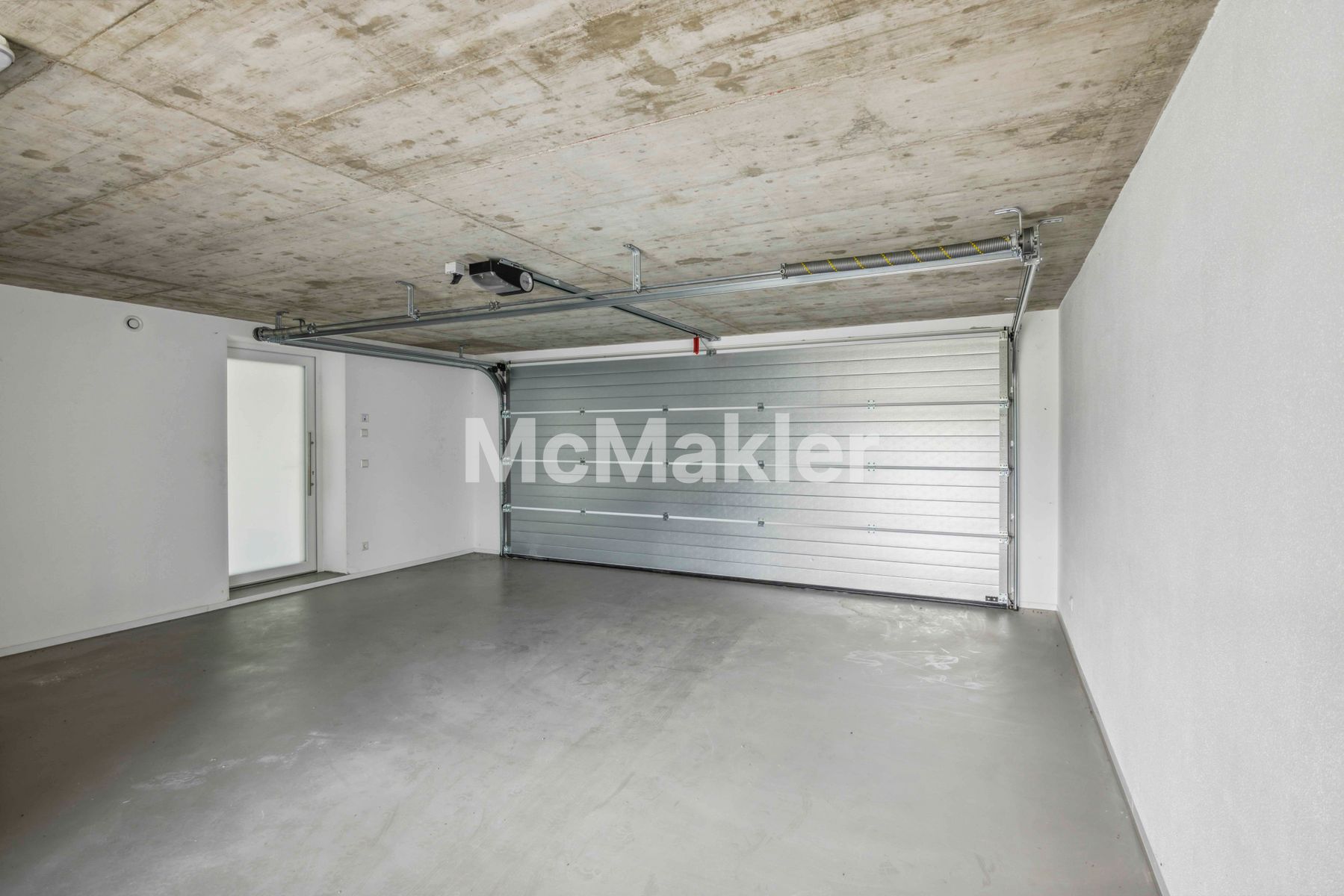 Property view 16