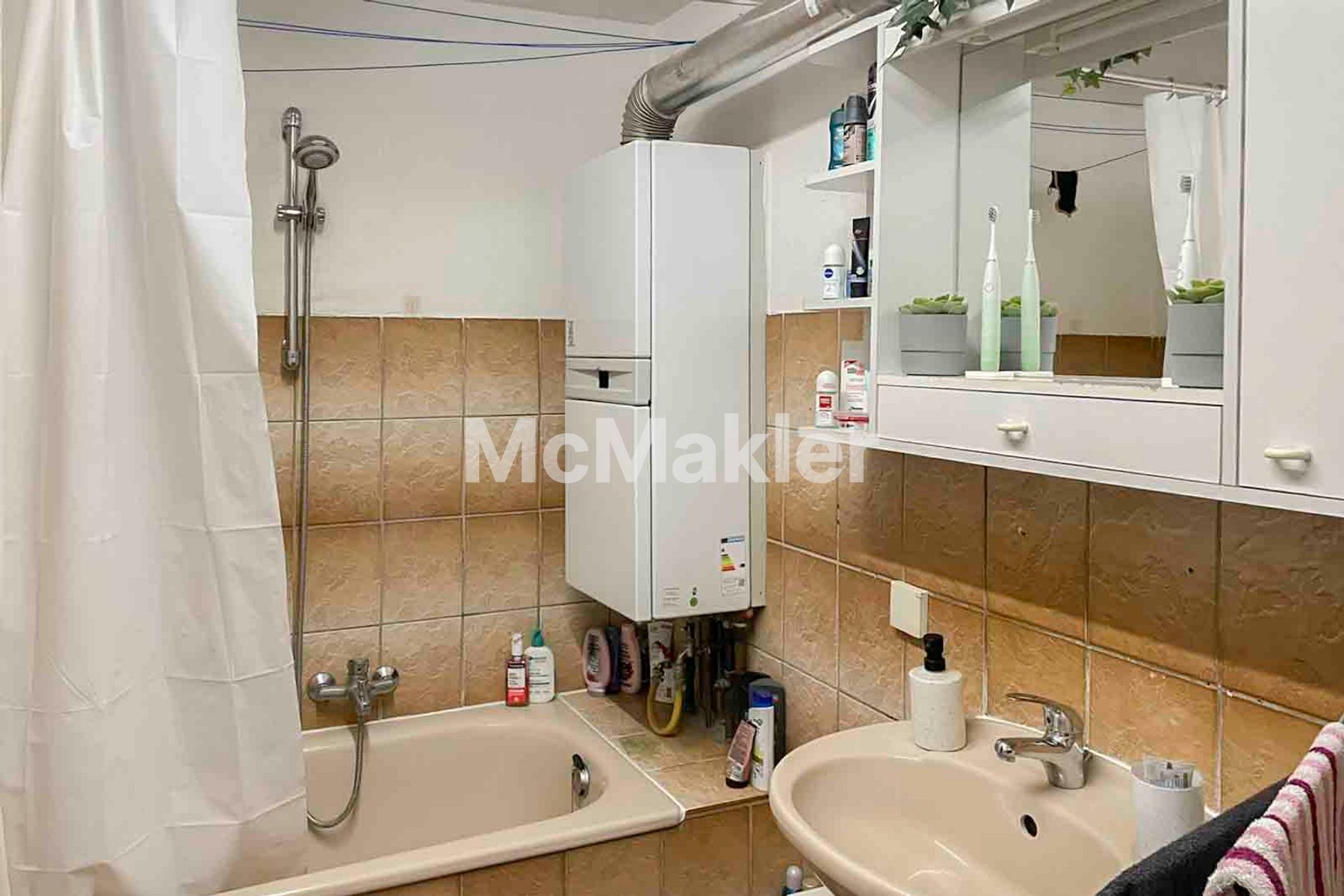 Property view 23