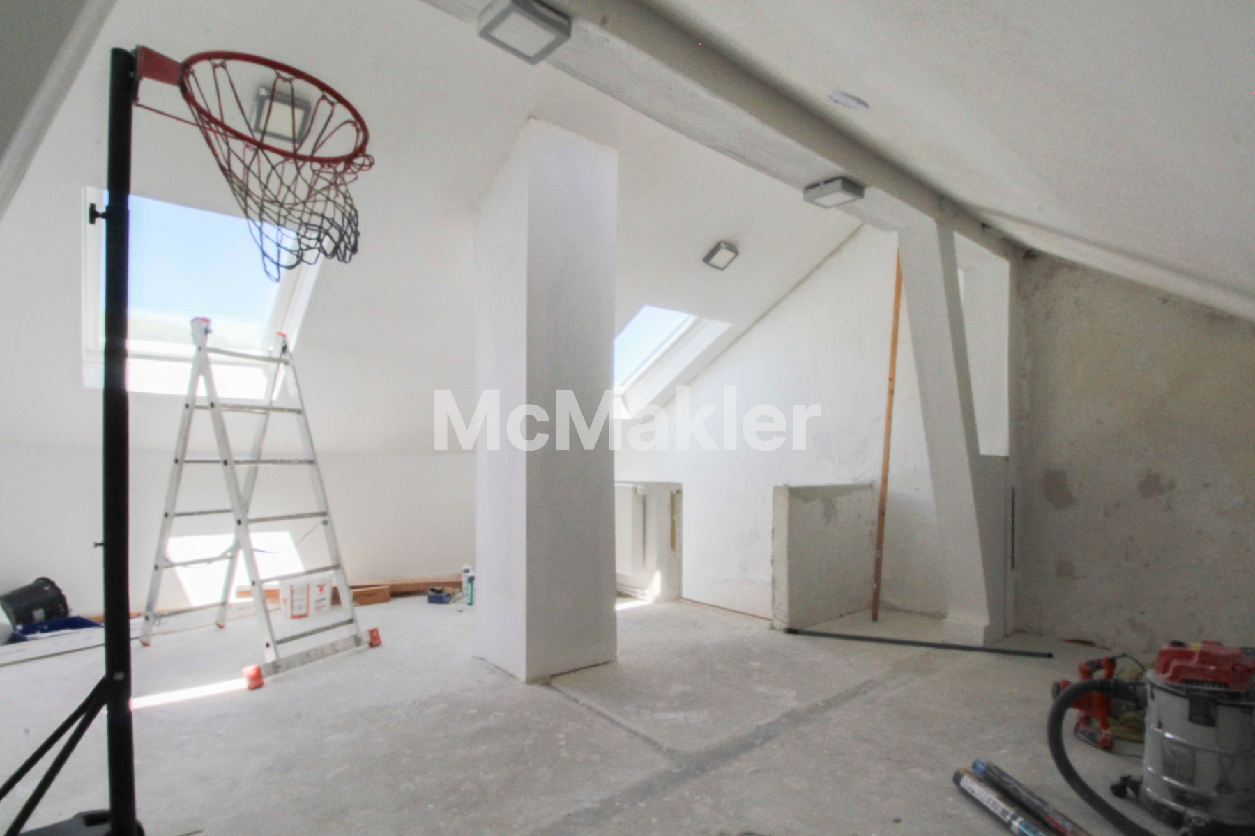 Property view 11
