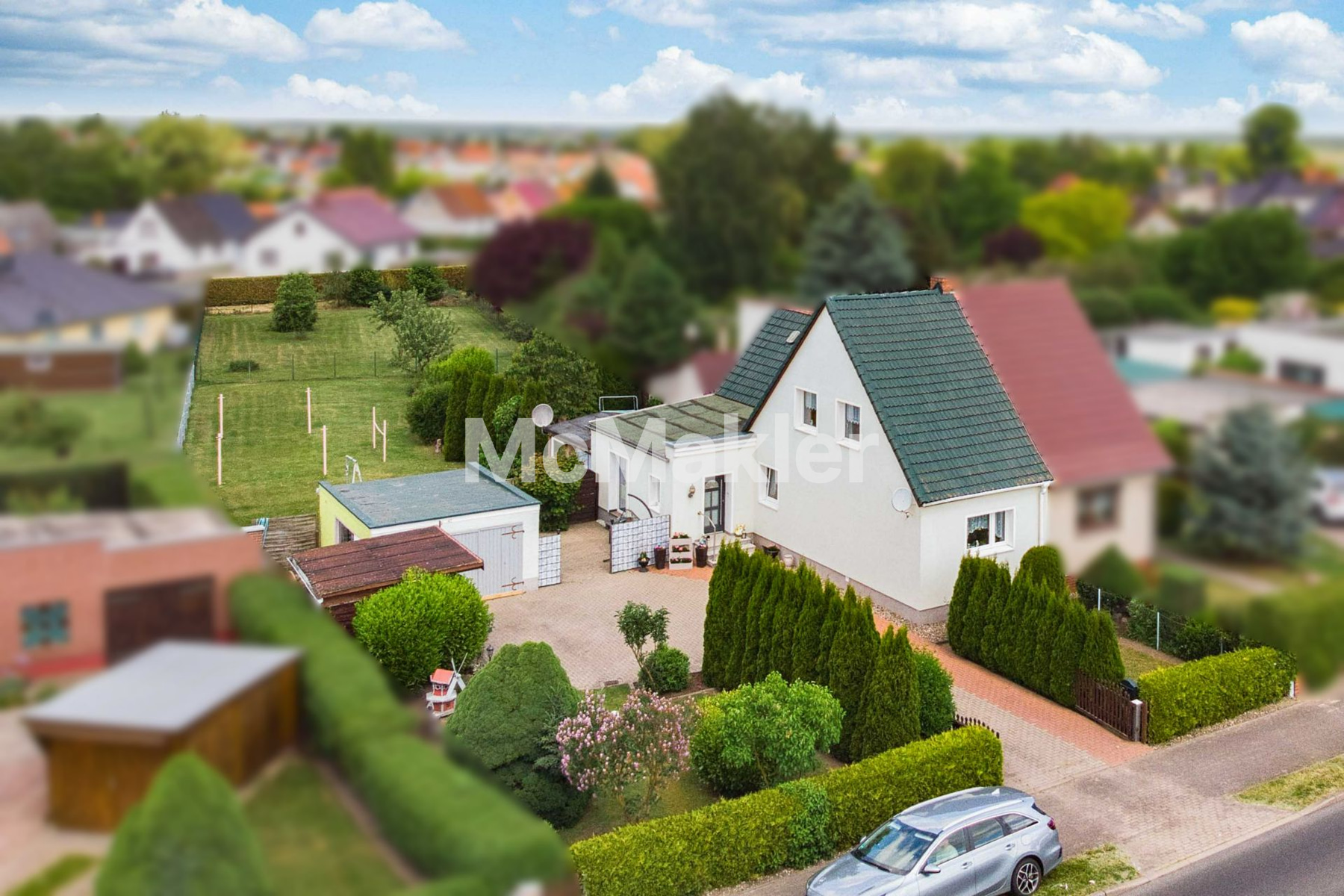Gepflegte Doppelhaushälfte mit Garten, Garage und Carportstellplatz inkl. Schuppen in Demmin