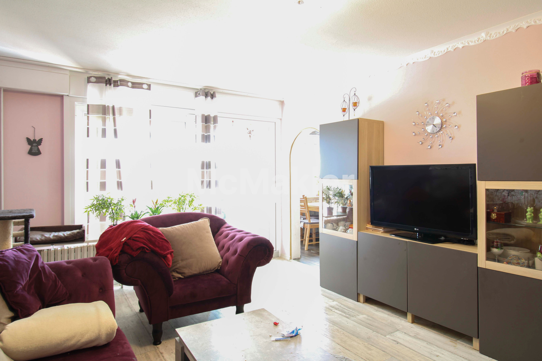 Gemütliche 3,5-Zimmer-Erdgeschosswohnung mit Balkon, Gäste-WC & Einbauküche in ruhiger Lage