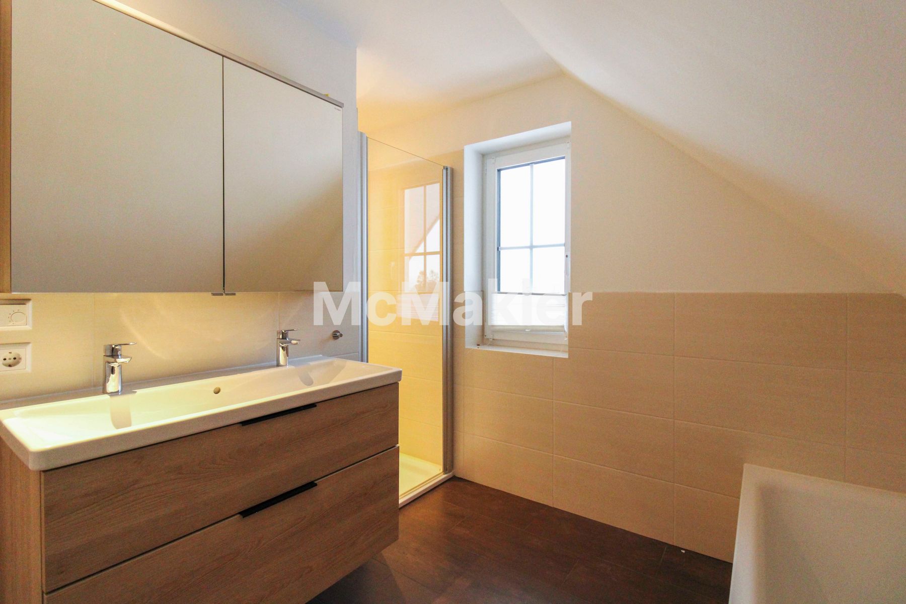 Property view 17