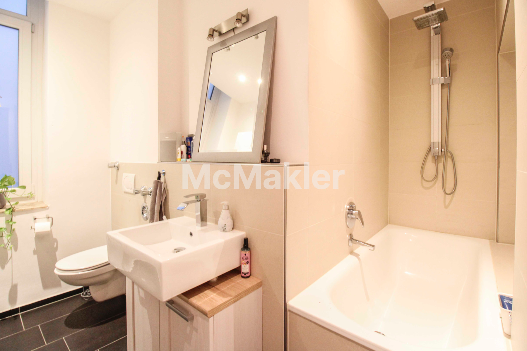 Property view 15