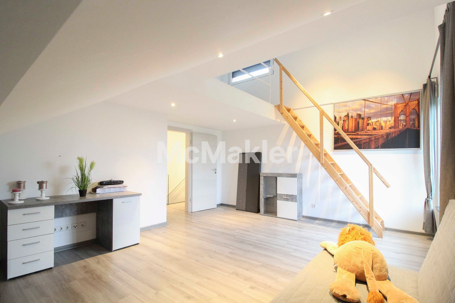 Property view 13