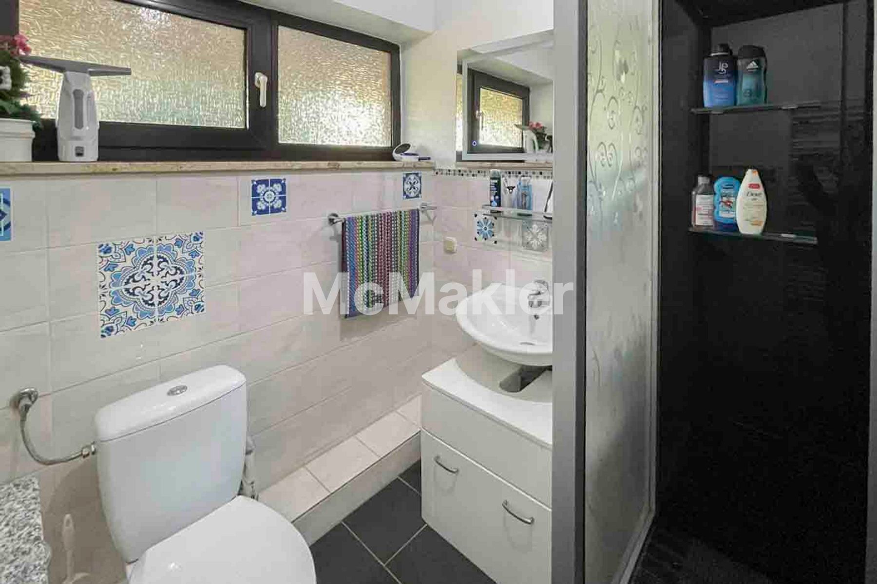 Property view 18