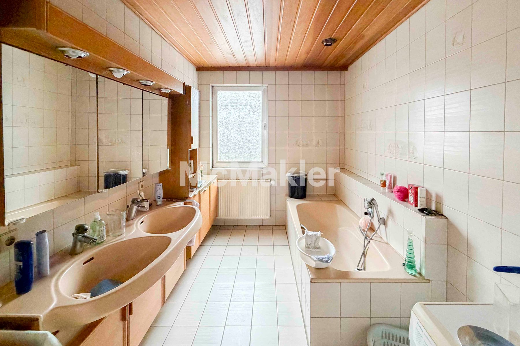 Property view 10