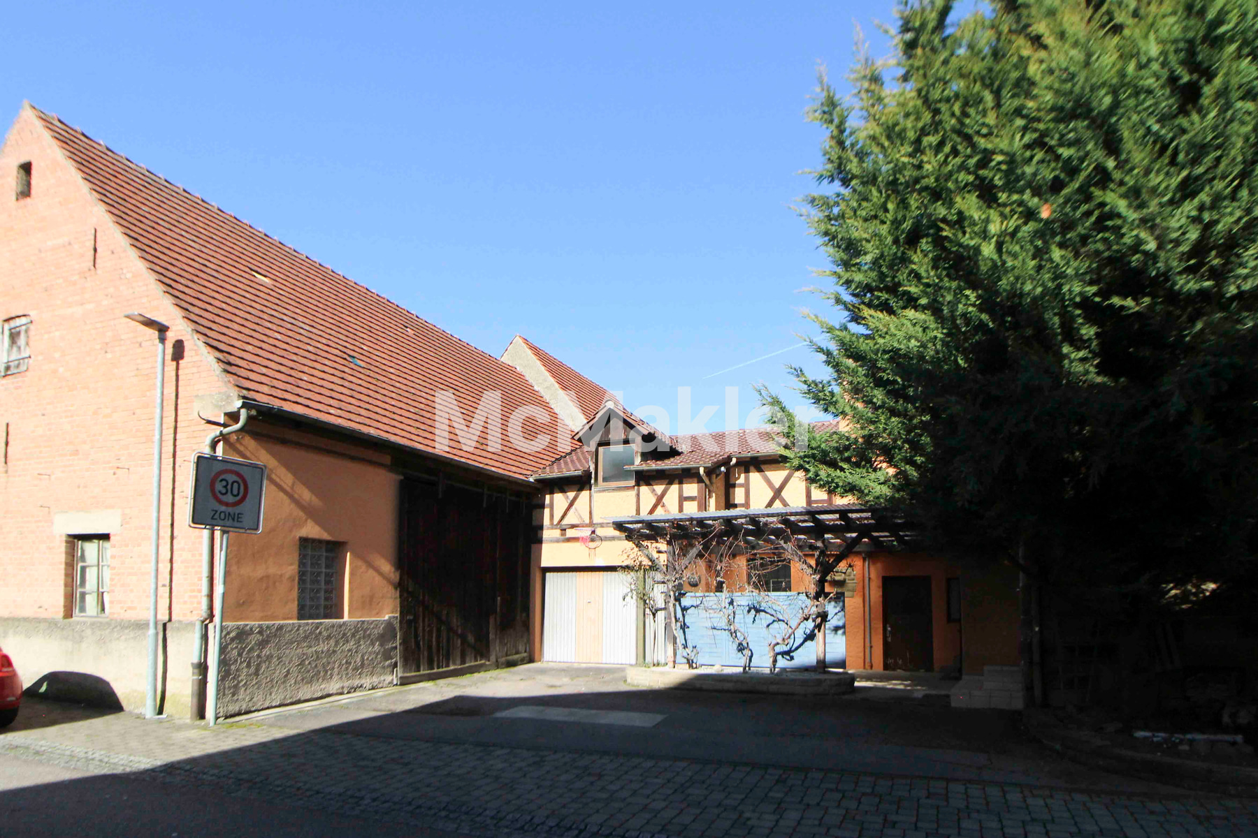 Property view 23