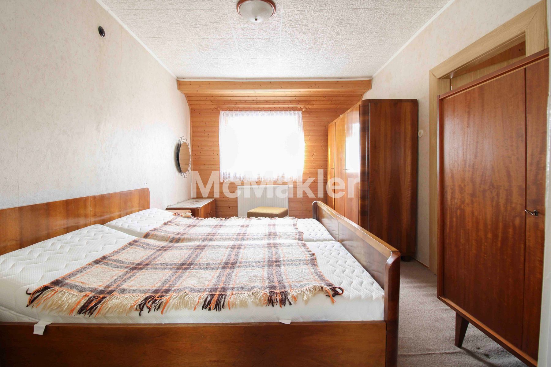 Property view 11