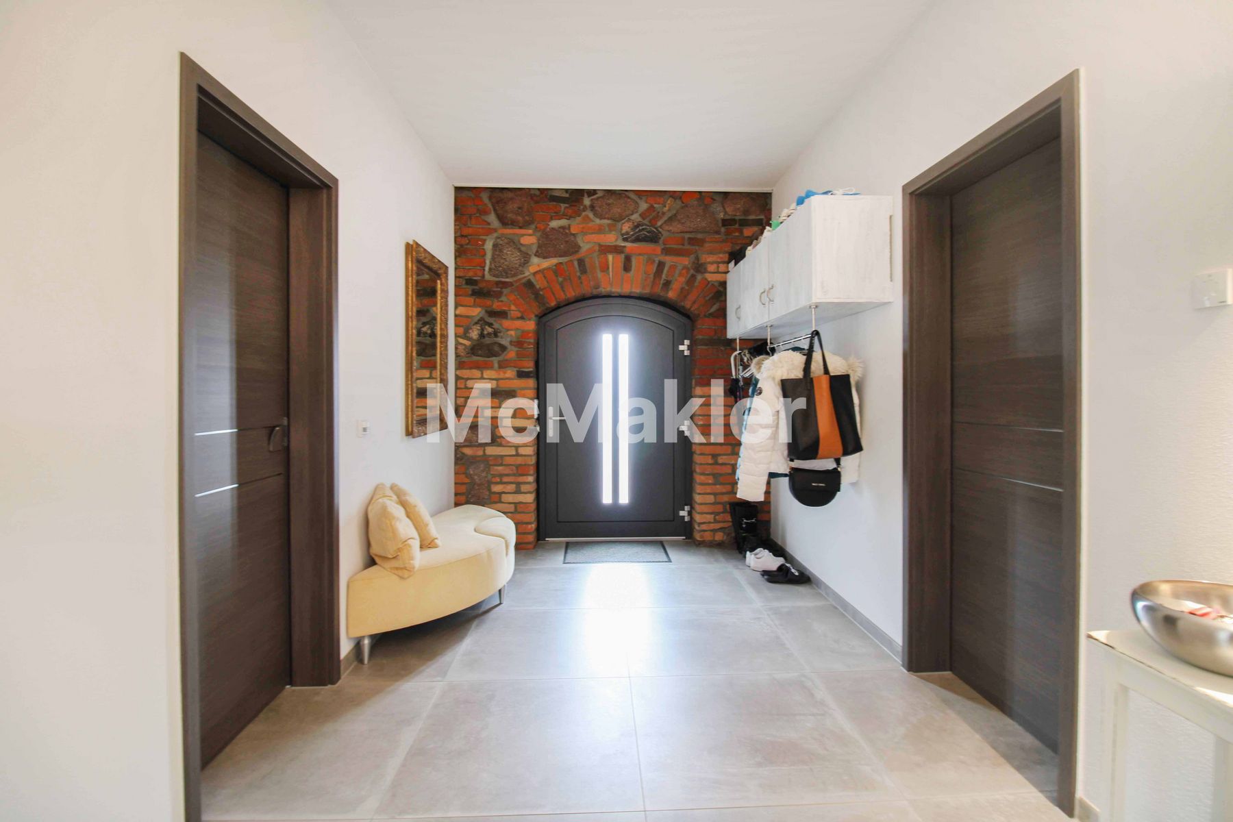 Property view 10