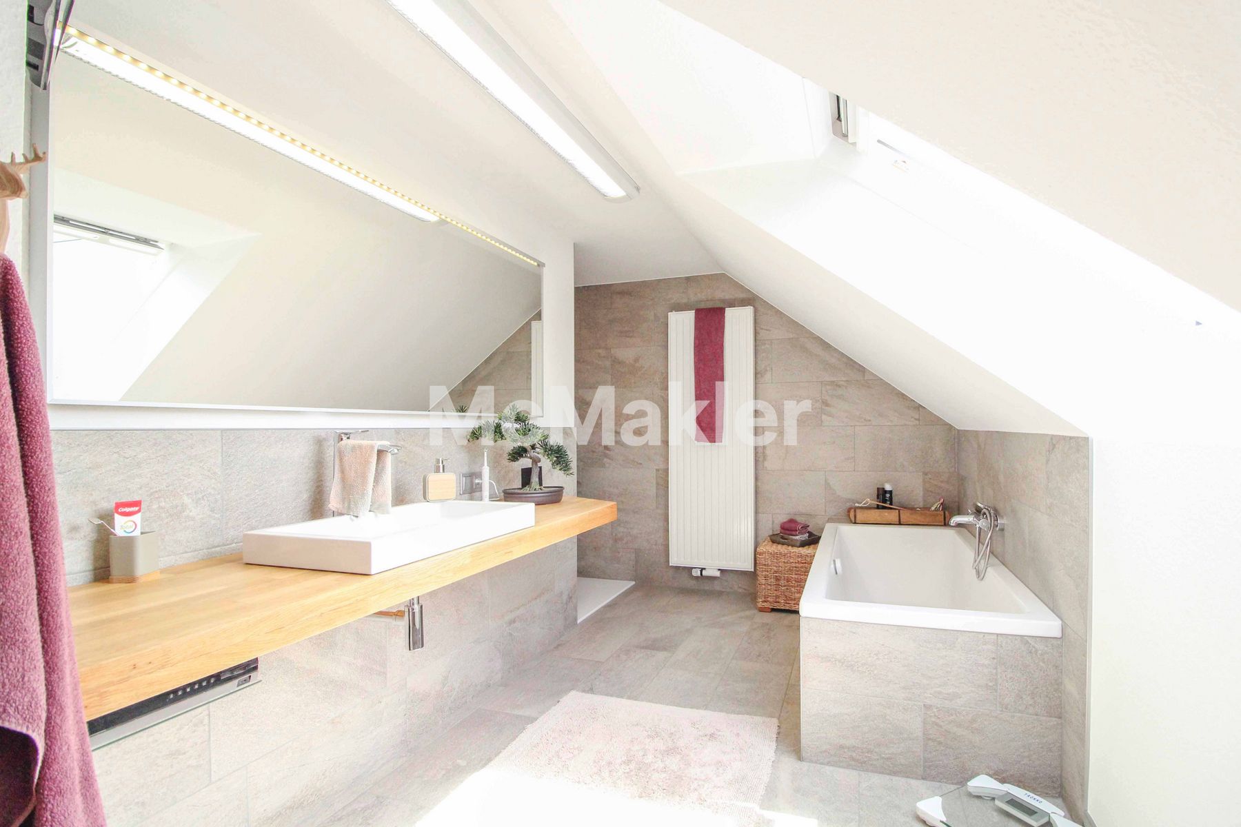 Property view 11