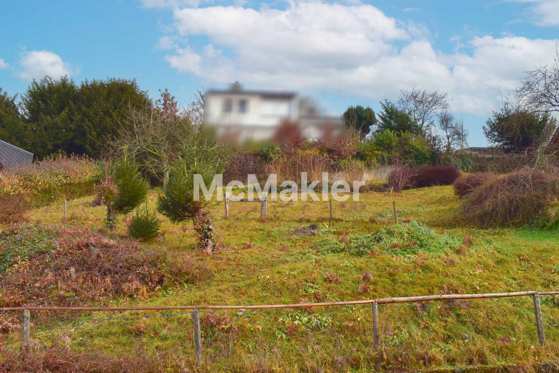 Sonniger Bauplatz in Hanglage mit schönem Talblick 674 m² voll erschlossen, sofort verfügbar, frei